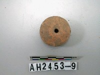 藏品(紅色刺點陶紡輪)的圖片